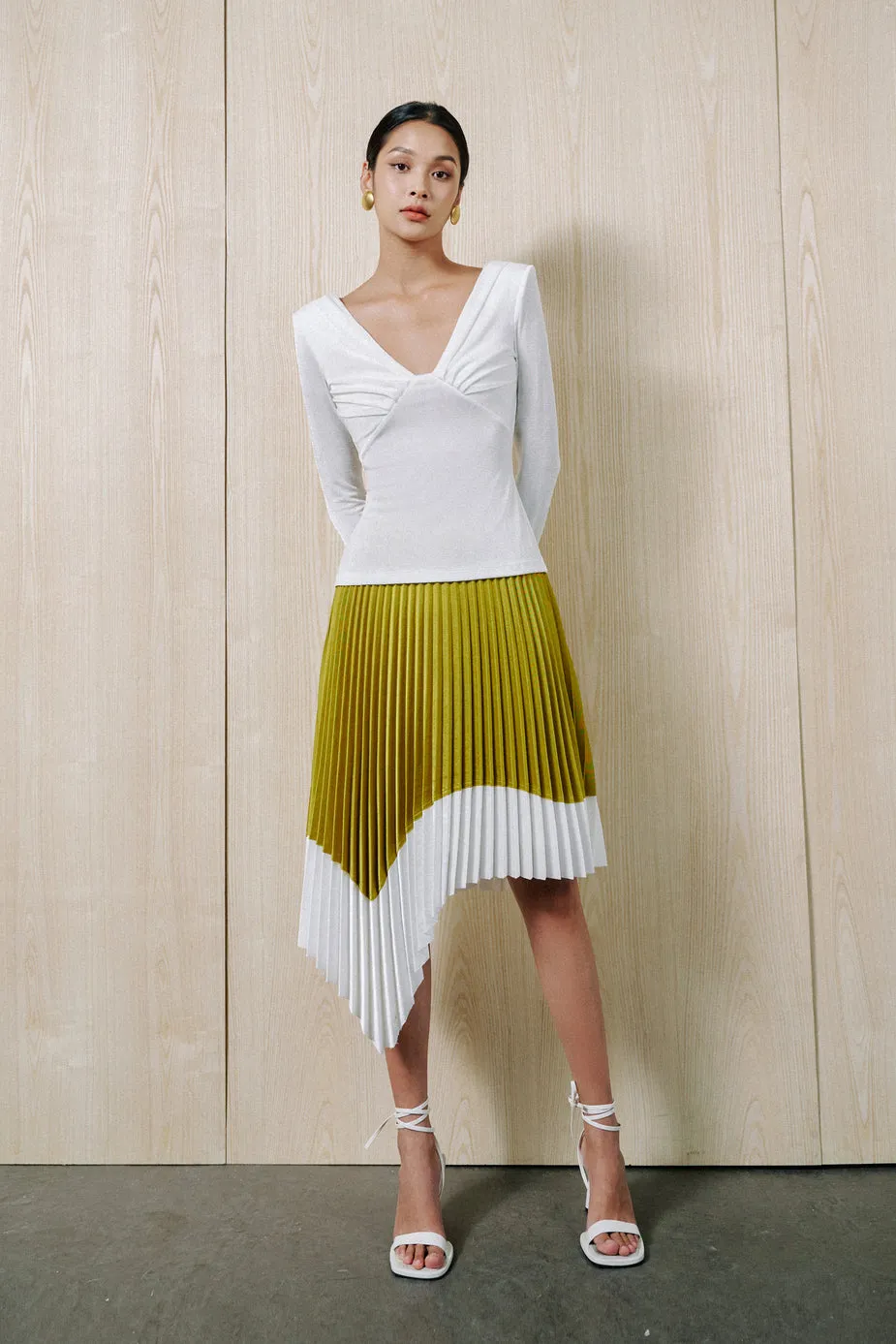 Arrow Pleated Skirt