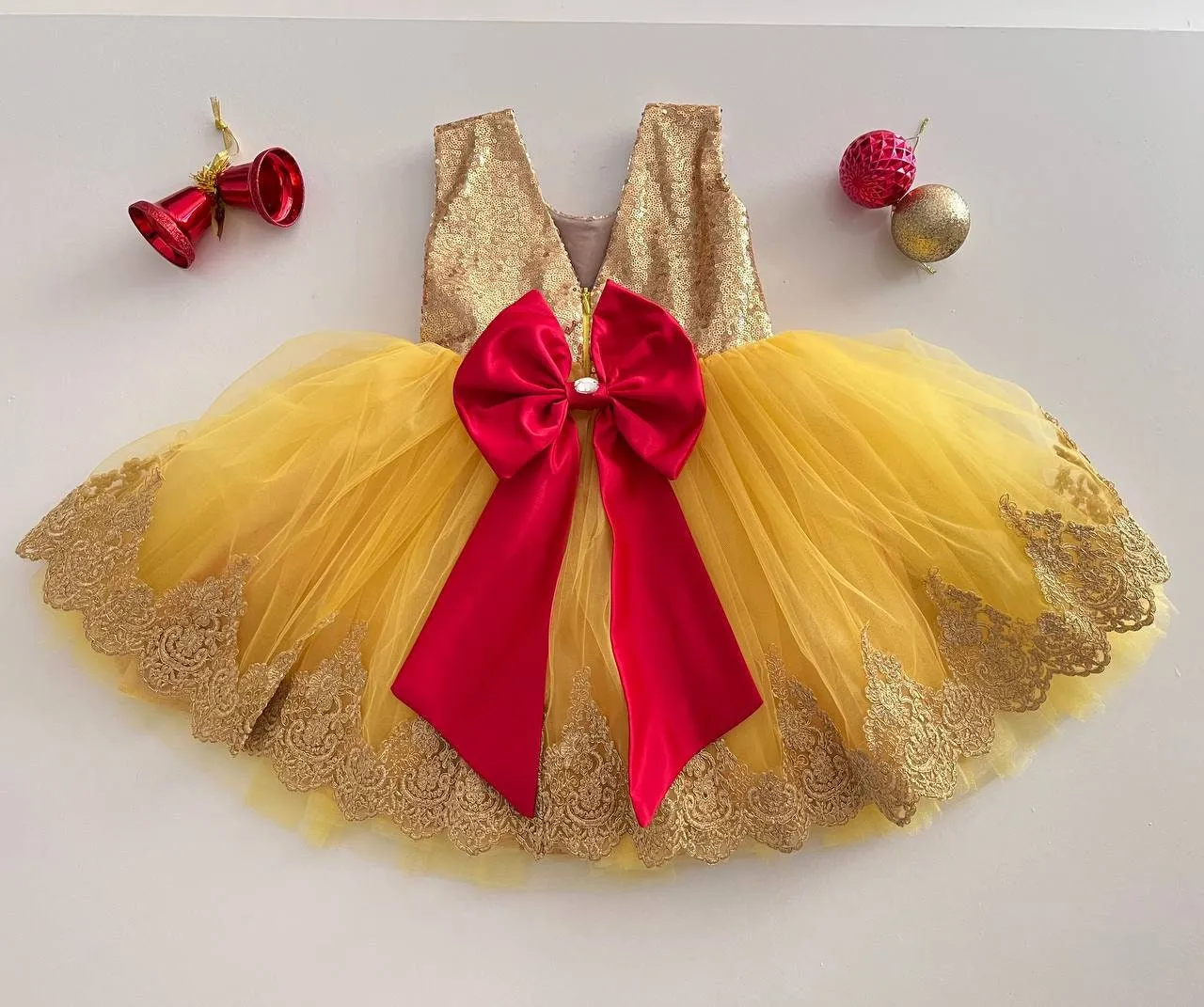 Baby girl Belle tutu