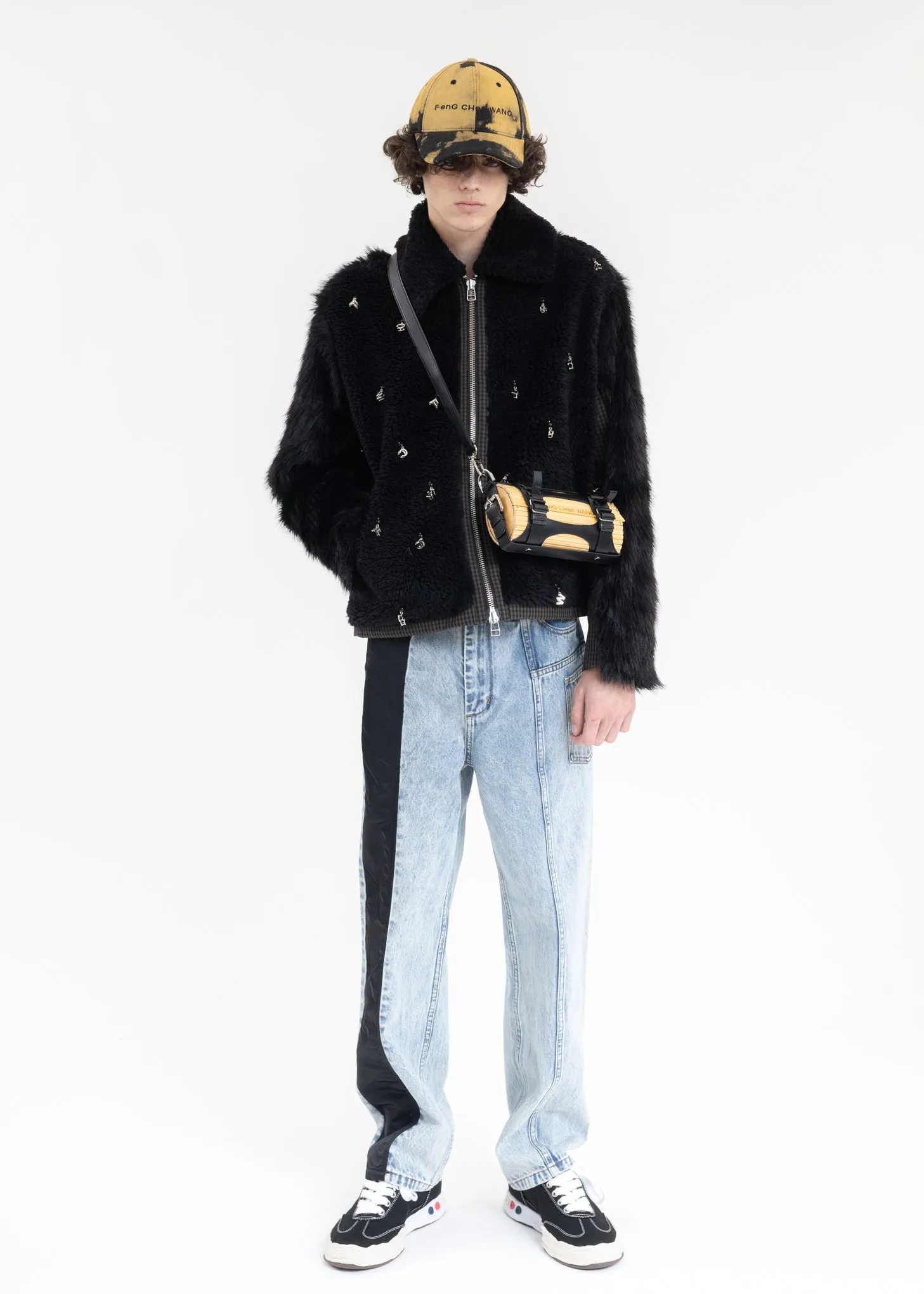 Black Fleece Letter Pendant Jacket