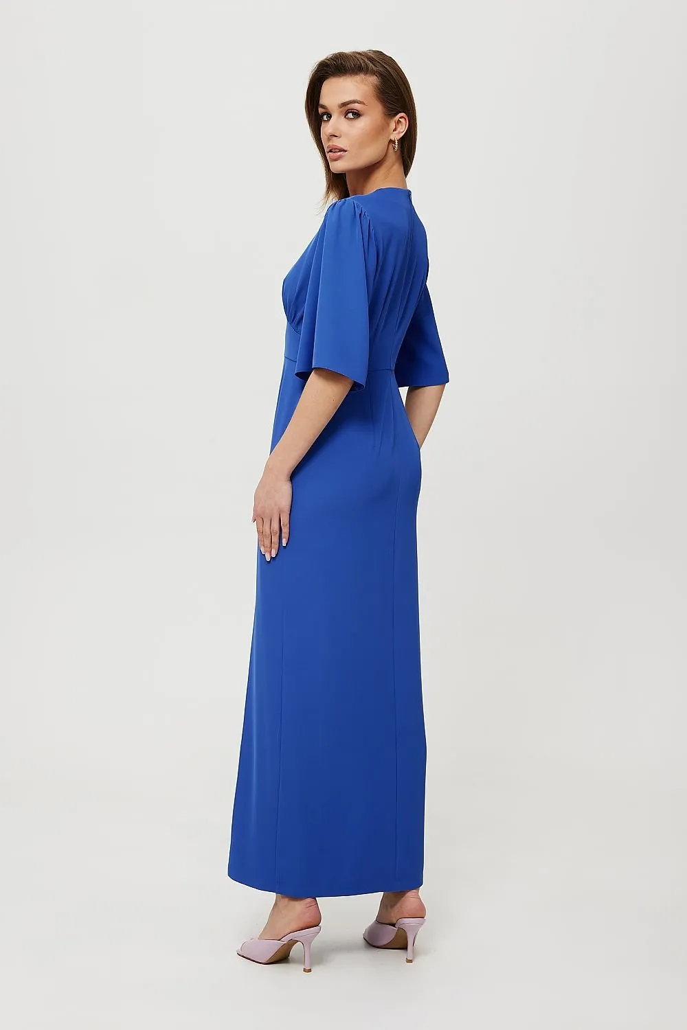 Charming V-shaped neck cocktail dress