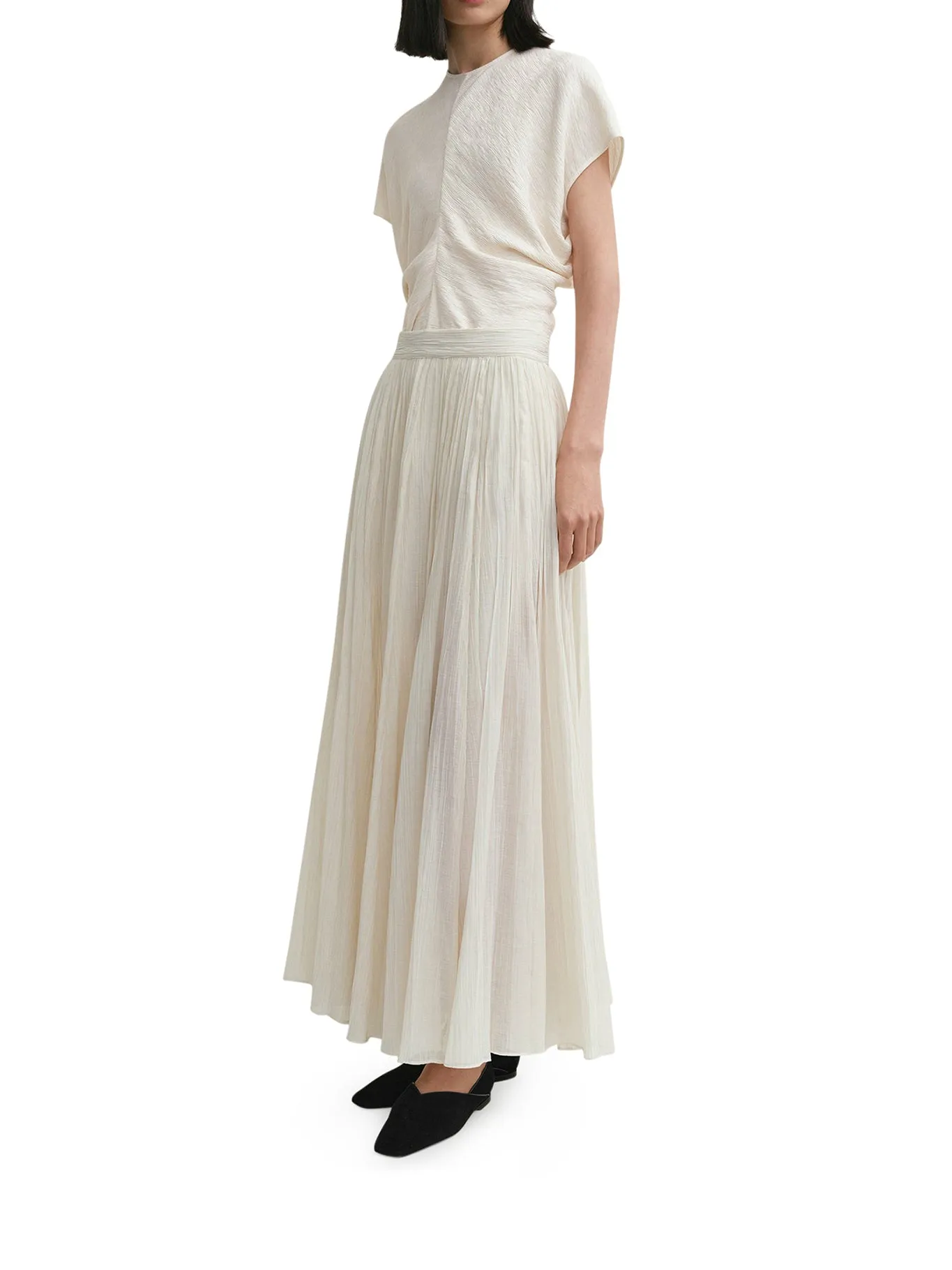 Crinkled plissé skirt