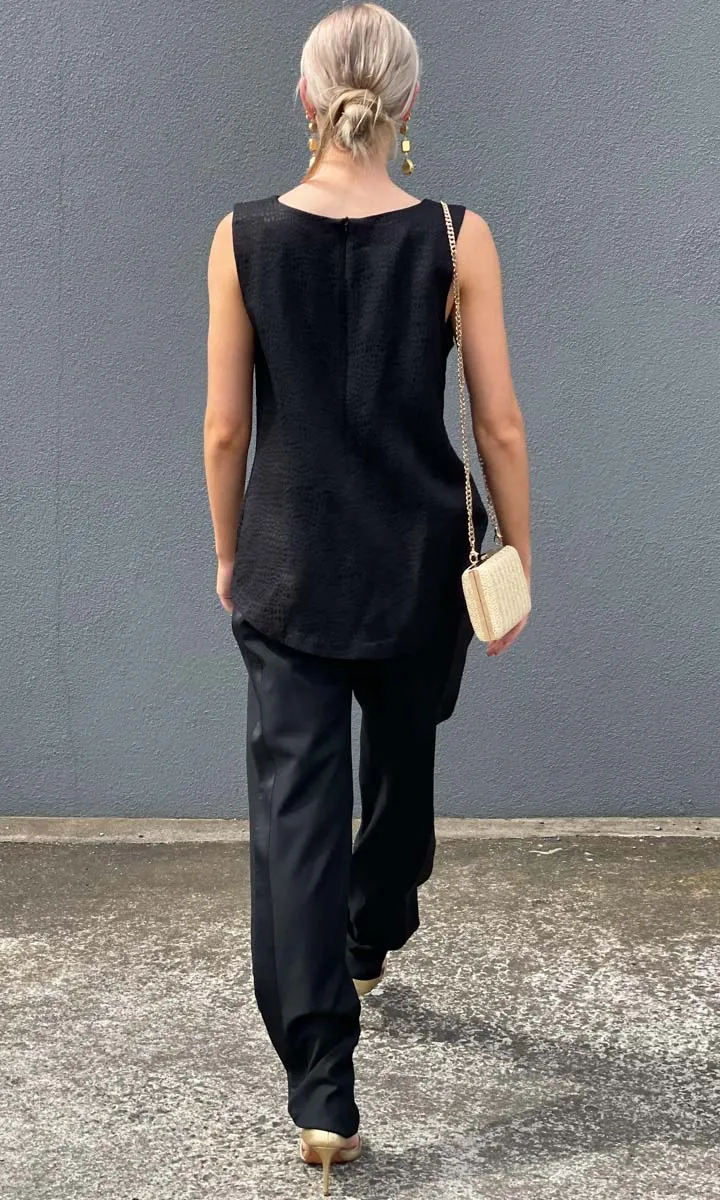 HOSS Embossed Tank