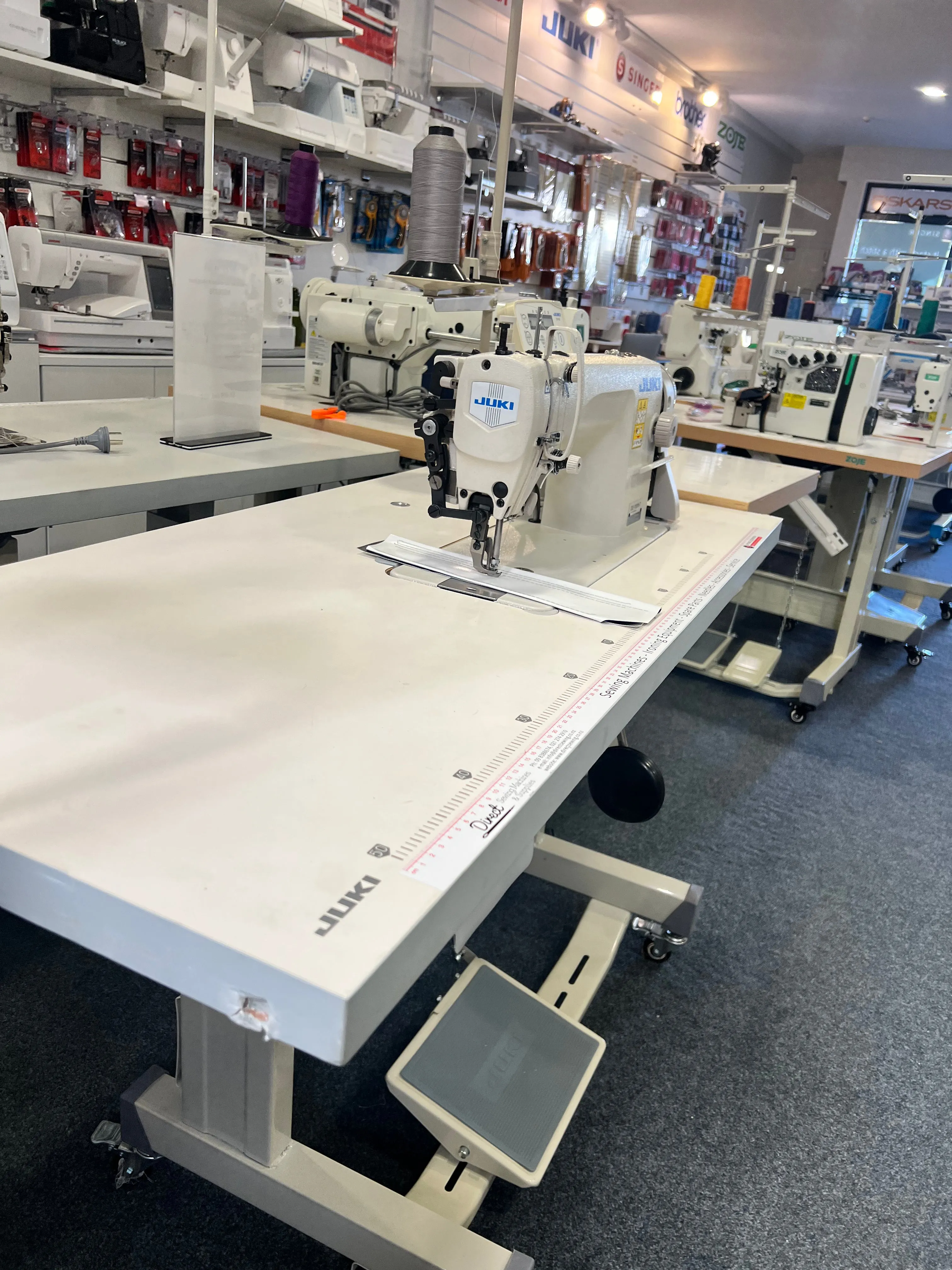Juki Shuffle Walking Foot Machine - DU-1181N-7 - Automatic Thread Cut & Backtack - EX Lease