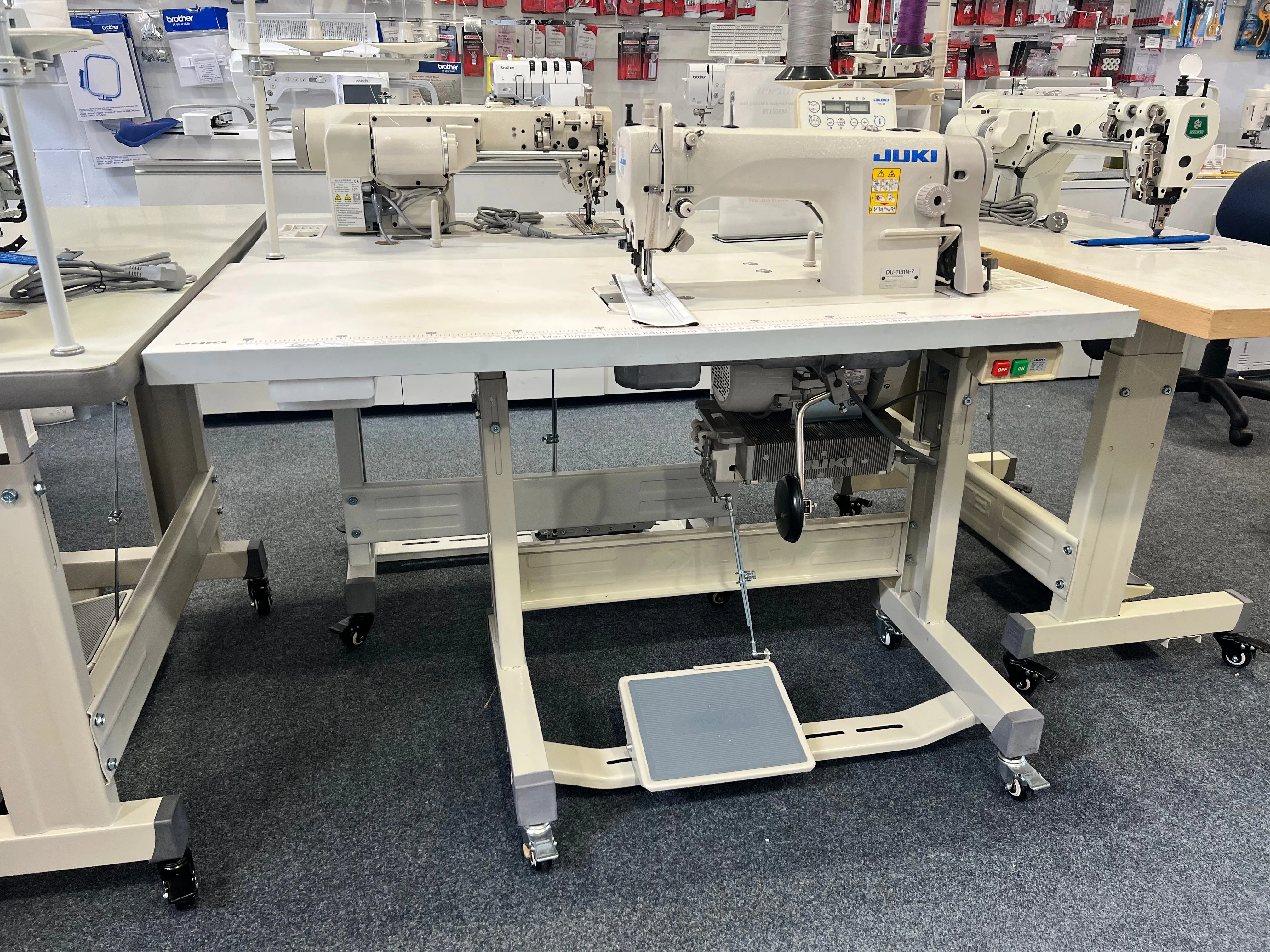 Juki Shuffle Walking Foot Machine - DU-1181N-7 - Automatic Thread Cut & Backtack - EX Lease