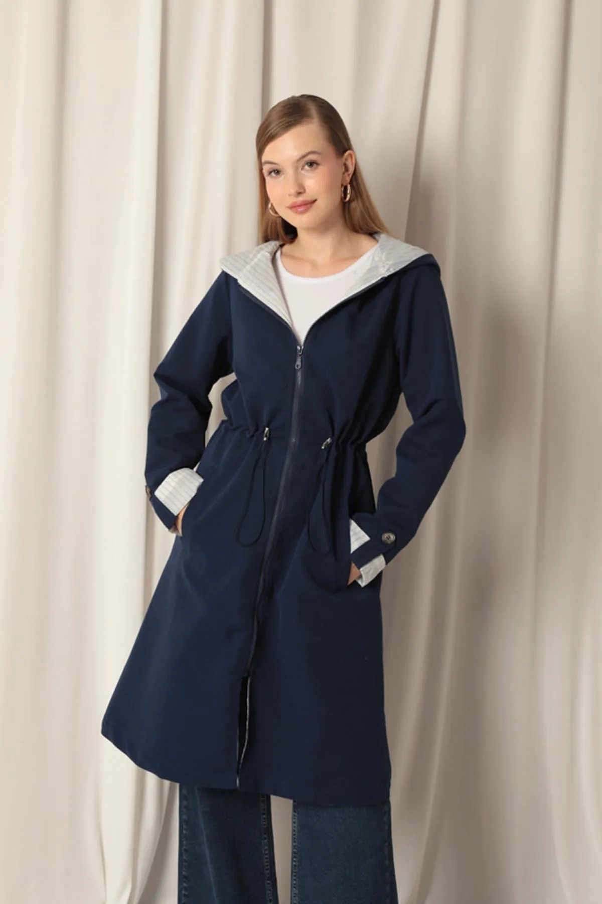 KKT Torino Fabric Striped Hooded Women's Navy Blue Raincoat - Rincón de Romos