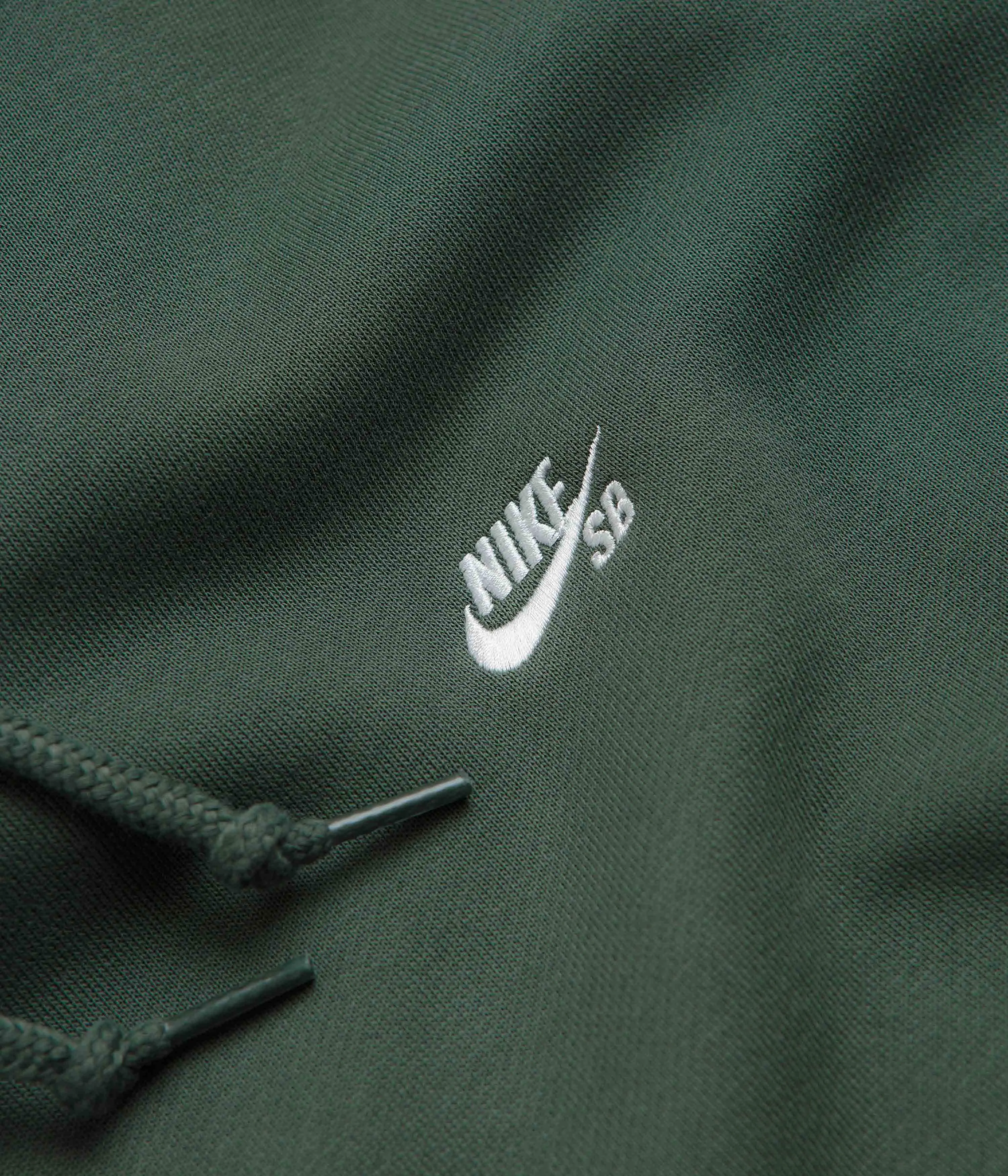 Nike SB Essential Small Logo Hoodie - Vintage Green / White