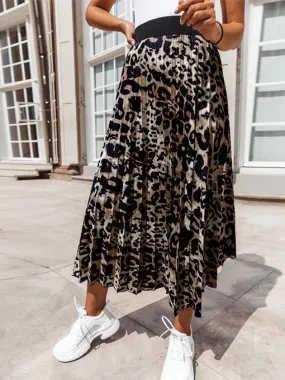 Pleated Leopard Print Long Skirt