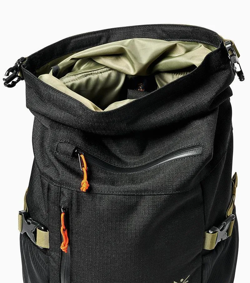 ROARK PASSENGER 27L BACKPACK BLACK