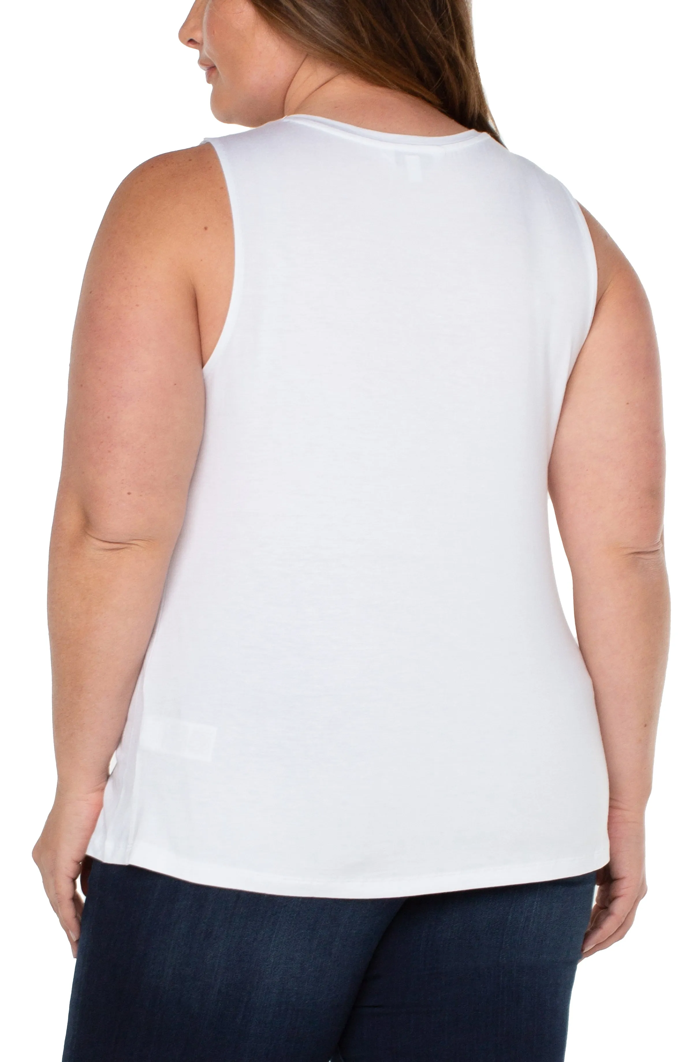 SLEEVELESS SCOOP NECK TANK