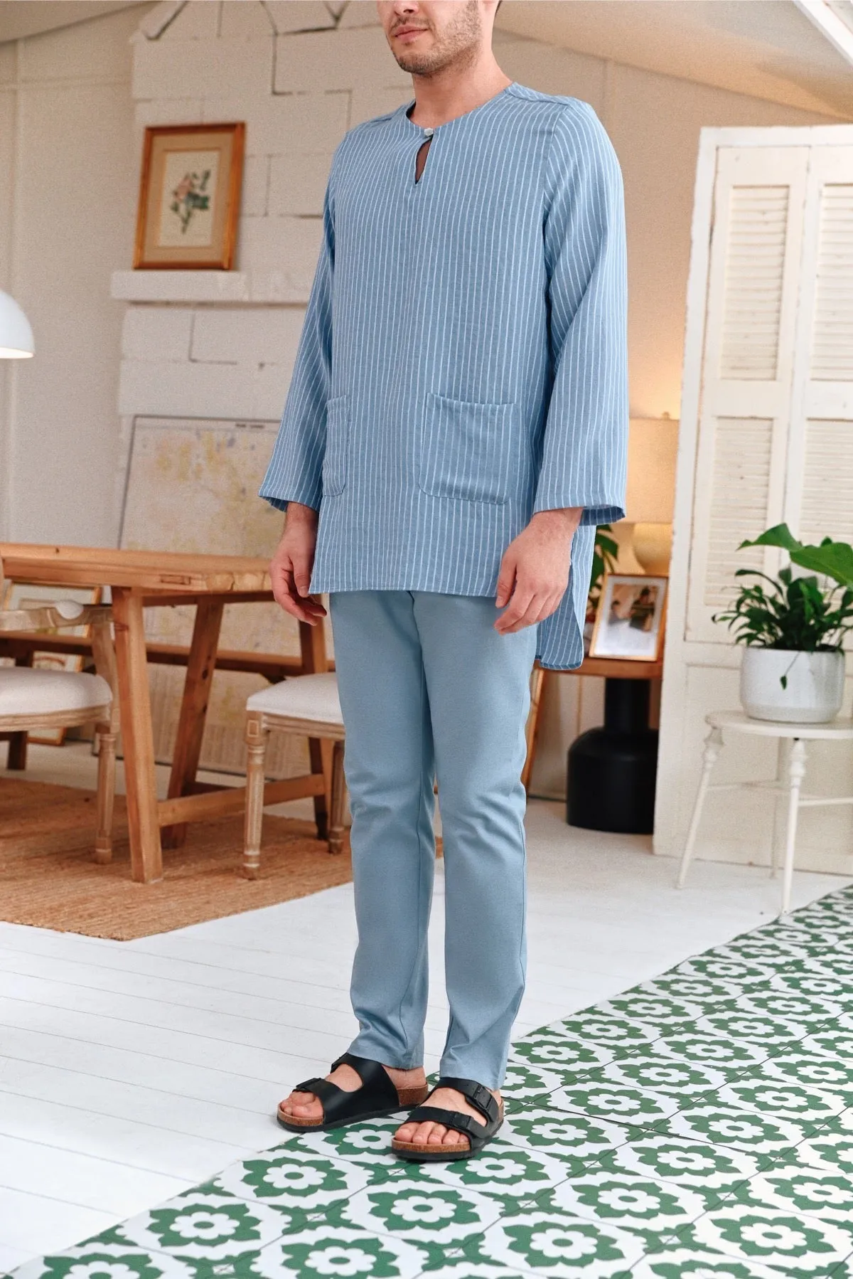 The Perfect Men Slim Fit Pants - Light Pigeon Blue