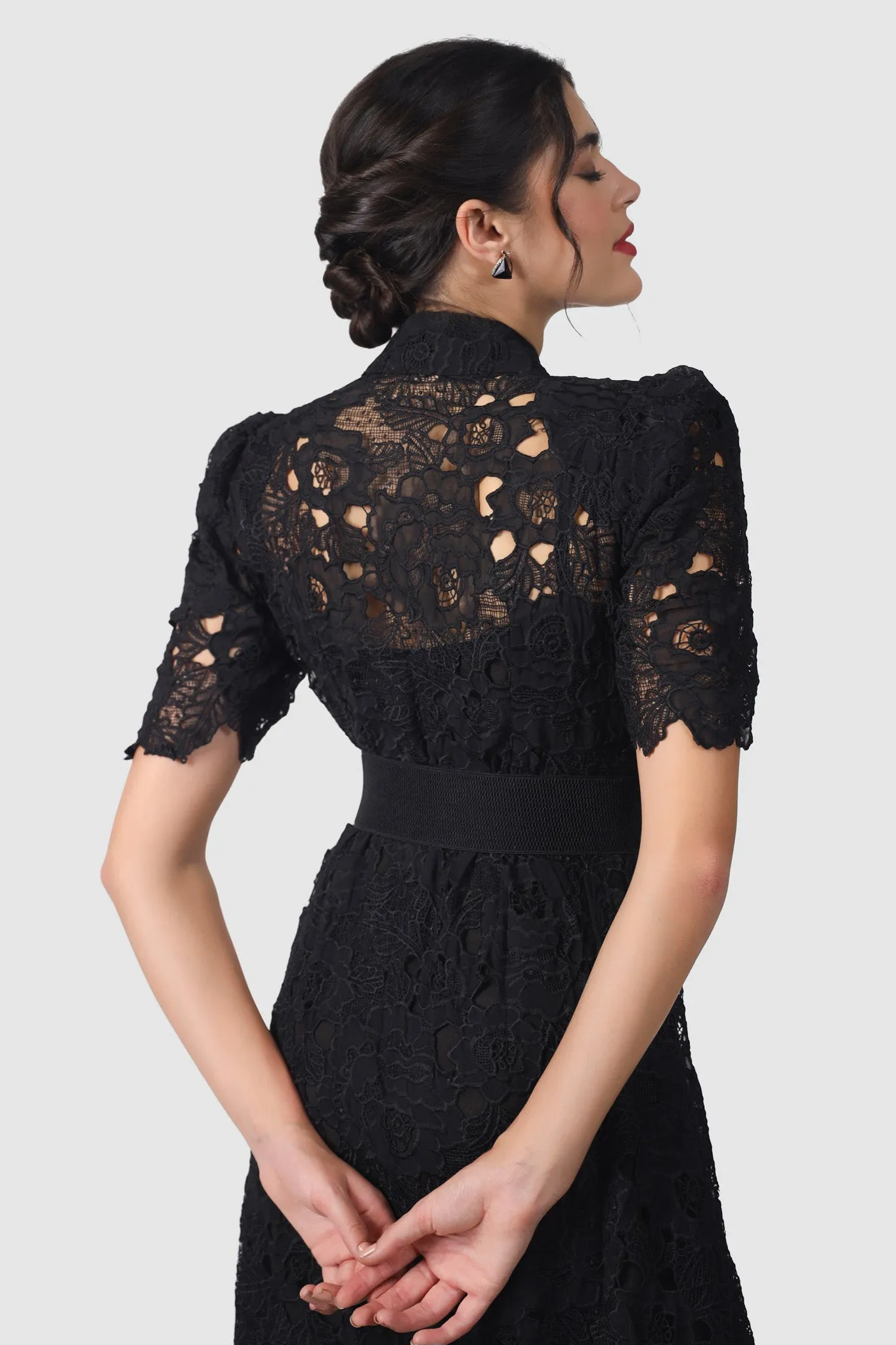WILLOW LACE PUFF SLEEVE MIDI DRESS