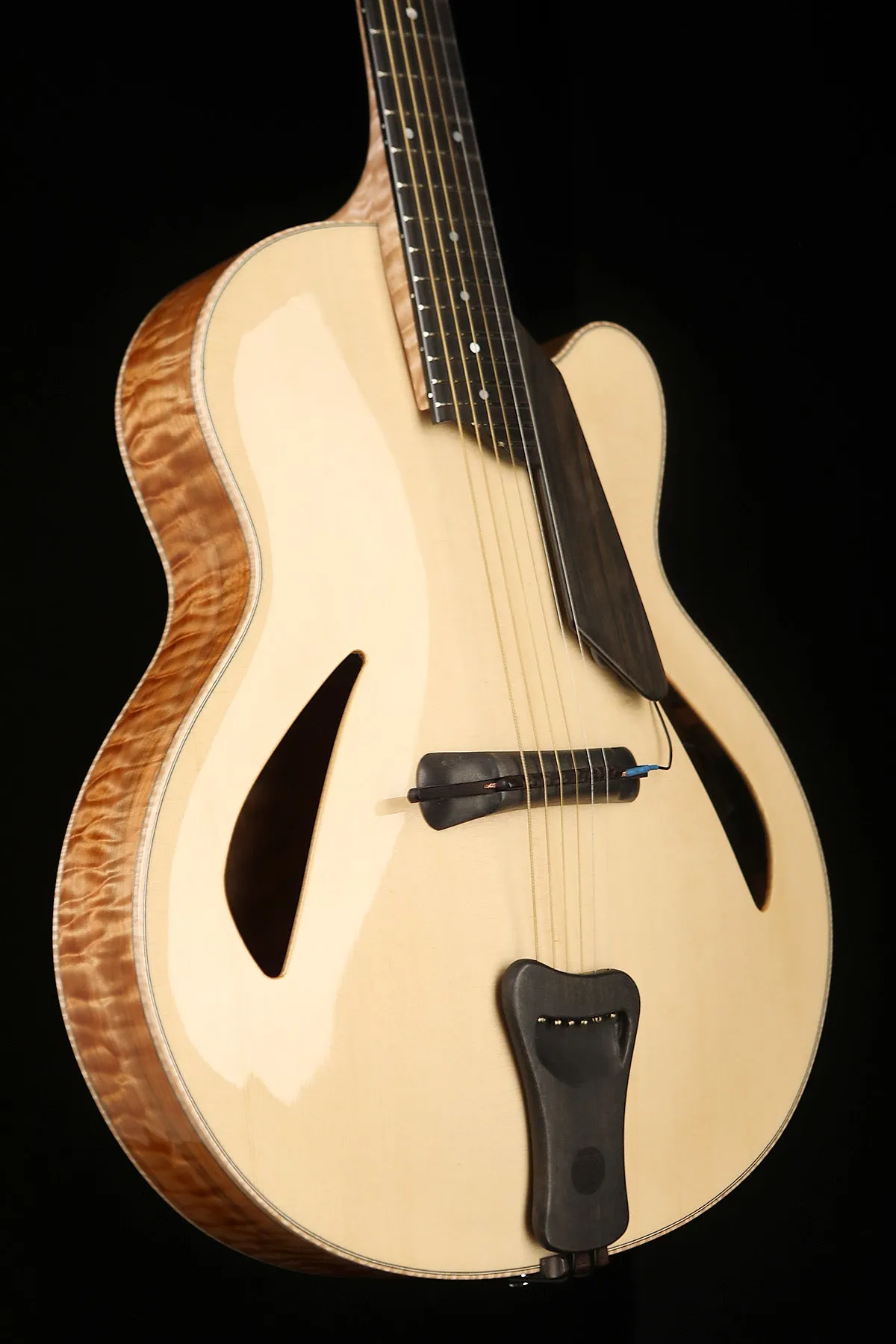 Woodtone Barry Kerr Engelmann Spruce / Quilted Maple 17" Archtop Electric Guitar